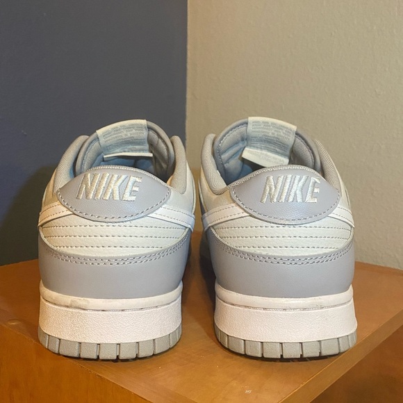 Nike Men's Gray Dunks - Picture 3 of 5
